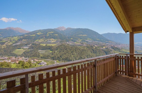 Caines Apartment | New Opening: 'Huetterhof Apartment Huetter' with Mountain View, Private Terrace, and Wi-Fi
