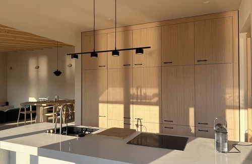Bellano Villa | New Panoramic Villa with Pool, Wifi & AC on Lake Como