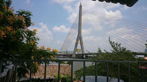 Wat Sam Phraya House | New Phiman Riverview Guesthouse