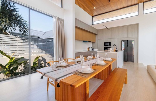 Choeng Thale Villa | New Prime Location Near Boat Avenue V306