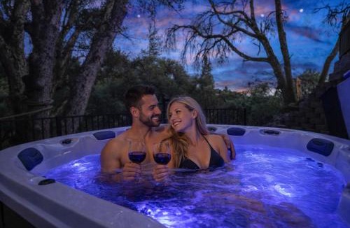 Yosemite Forks House | NEW Private Creekside Near Yosemite & Bass Lake