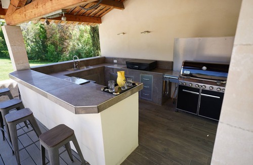 Plan-d'Orgon Other | New : Provencal Mas with swimming pool, Outdoor kitchen, large wooded grounds