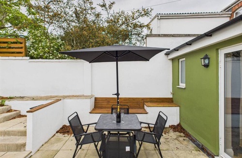 Cheltenham House | *NEW* Queens Road Property