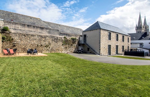 Saint-Pol-de-Leon Apartment | New, quiet, comfortable 3-star Meublé de Tourisme apartment.