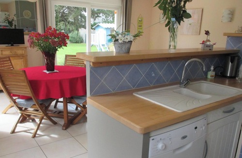 Barneville-Carteret Cabin | New quiet house with big terrace, 100m away from the beach