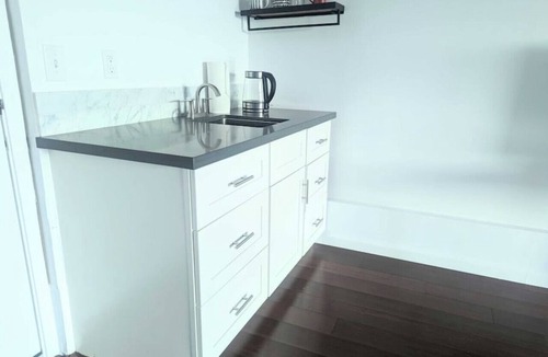 Bayview House | New! Quiet, private studio. Private bath + Garden