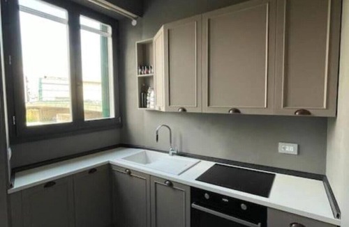 San Frediano Apartment | New Residence on Lungarno Soderini near Ponte Vecchio