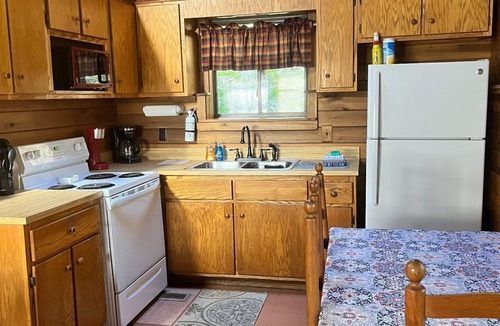Lansing Cabin | NEW RIVER GORGE CABINS-ALMOST HEAVEN