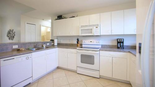Pelican House | !NEW! Riverview House with Pool