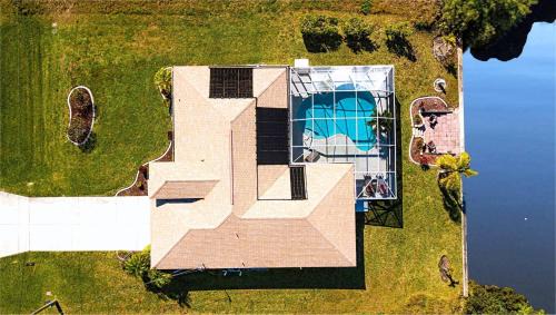 Pelican House | !NEW! Riverview House with Pool