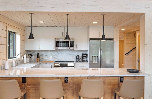 Brian Head Cabin | New Scandinavian Cabin in Brian Head