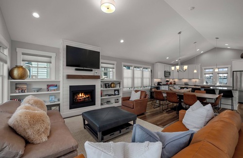 Seabrook House | New* Seabrook's Play Among the Stars: Oceanview, Dog Friendly!