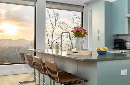 Marshall House | NEW! Secluded Luxury. Blue Ridge. Nature+Stillness