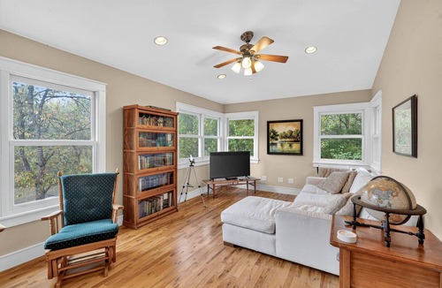 Ottawa House | NEW! Secluded Woodland Retreat Near Starved Rock Park
