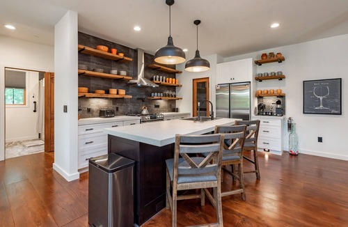 Sky Valley House | New! Snowman: Golf Area, Hot Tub, Fireplace, A/C!