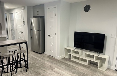 Southwest Calgary House | New, spacious and lovely two-bedroom basement suite in a peaceful neighbourhood
