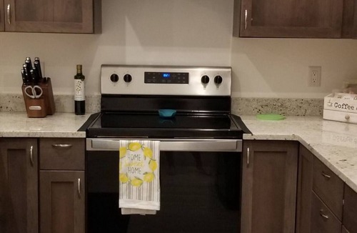 Wenatchee House | New & Spacious Townhome Unit D