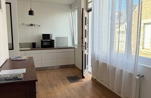 Trebeurden Apartment | New studio less than 5 minutes from the beaches of the Pink Granite Coast