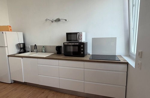 Trebeurden Apartment | New studio less than 5 minutes from the beaches of the Pink Granite Coast