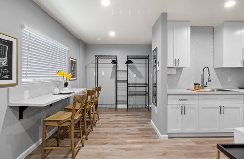 Sacramento Apartment | New Studio - Walk to Golden 1/Old Sac/DOCO