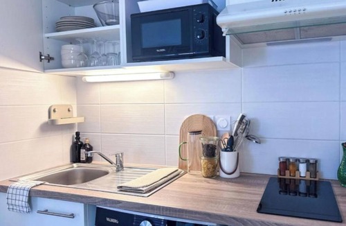 Bascule - Oratoire Apartment | New studio with terrace Airbus Aéroport