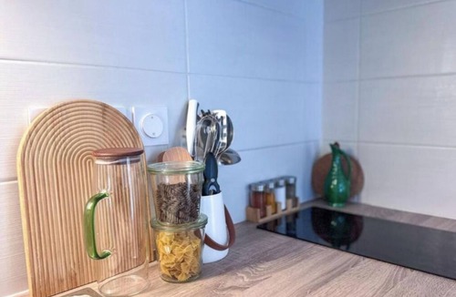 Bascule - Oratoire Apartment | New studio with terrace Airbus Aéroport