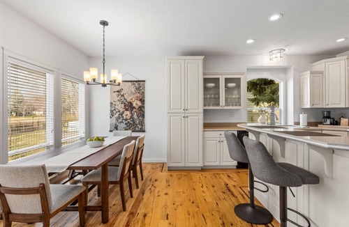 Eagle House | NEW! Tranquil Pond-Side Retreat | 4 Bikes Available to Bike Boise River Greenbelt | Outdoor Fire Pit