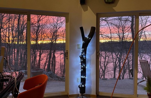Walton Park House | NEW – TWO Side-by-Side Lake Homes Sleep 17 - 2 Private Docks -1 hr NYC Dogs ok