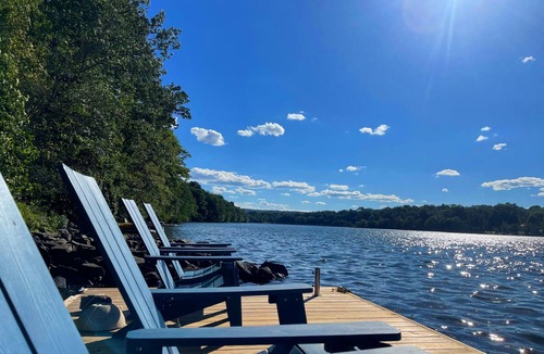 Walton Park House | NEW – TWO Side-by-Side Lake Homes Sleep 17 - 2 Private Docks -1 hr NYC Dogs ok