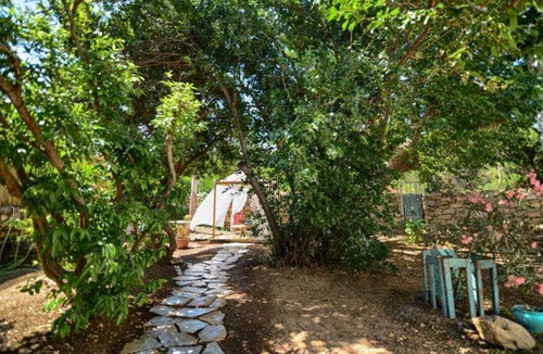 Agios Kirykos Apartment | New,uniquely cozy!Waterfront garden, steps to beach: youtube vid:ENALIA IKARIA