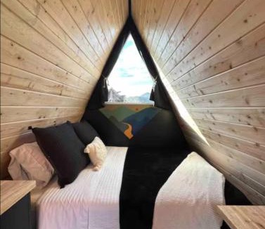 Orderville House | NEW! Unique Modern Glamping Chalet #5