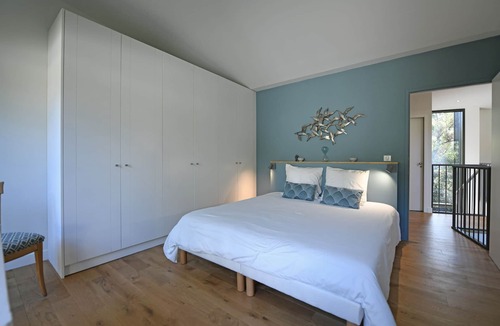 Le Moulleau Hotel | New villa, superb view of the Bassin, in the heart of Moulleau