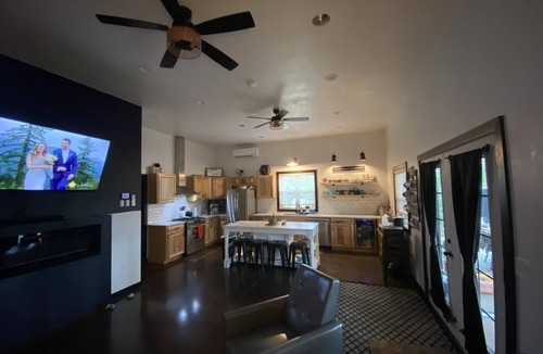 Mountain Cabin | New Waterfront Full Rec Lake Home On UTV Sled Trails Sleeps 10