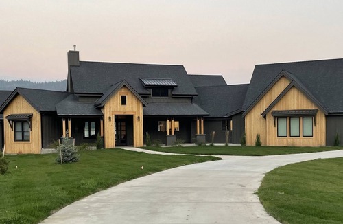 Sandpoint House | NEW waterfront luxury estate with private dock