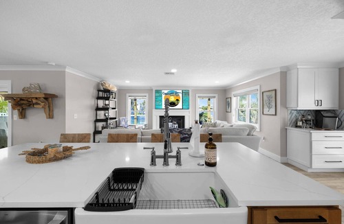 Spring Hill House | NEW/Waterfront/Pool/Outdoor kitchen/Dock&BoatRamp