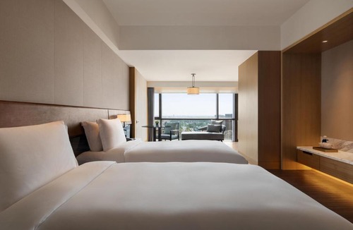 Guangyang District Hotel | New World Langfang Hotel