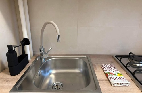 Oradea Apartment | New York-style Studio, Free Private Parking, Central Oradea