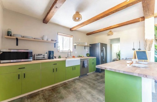 Twentynine Palms House | NEW! Young Cactus Villa @ Joshua Tree - Pool, Hot Tub, Fire Pit & Outdoor Shower