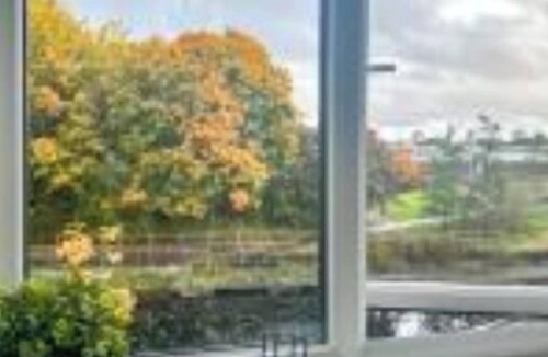Clydebank Apartment | Newbuild Riverview 3BDR House near Glasgow