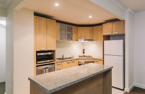 Newcastle West Apartment | Newcastle Central Plaza
