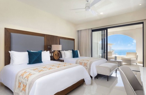 Cabo Bello Resort | Newer 5 Star Luxurious Resort, Spacious living area and Clean