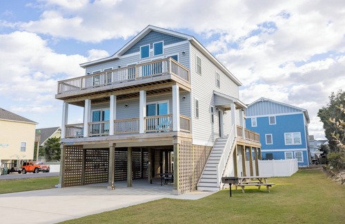 Ocean Sands House | Newer 5BR Corolla Oceanside: Pool/Hot Tub, Game Room, 3MinWalk2Beach, EV Charger
