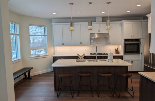 Hillside East House | Newer mountainside retreat with beautiful views close to town!