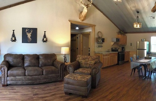 Independence Cabin | Newly built, 3 bedroom Cabin in a quiet neighborhood near Sardis Lake, MS.