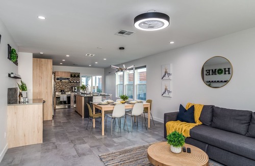 Paradise Valley Village House | Newly-Built Modern Home with Mountain/City Light Views