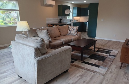 Agate Beach House | Newly-built Spacious 1-bedroom Home - Short Walk to Beach