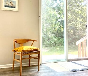 Midland Villa | Newly Built Spacious Quiet 3 Bed Rm House with Backyard and Parking
