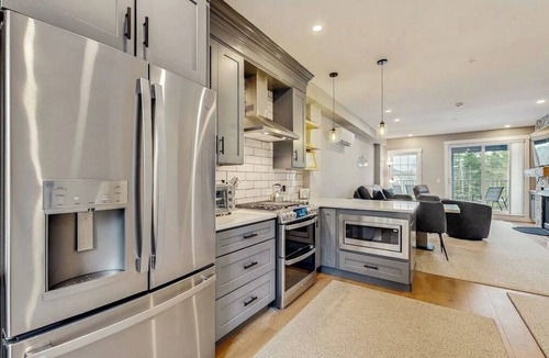 Waterville Valley House | Newly built townhouse w/amazing view of town center: hiking, golfing & skiing