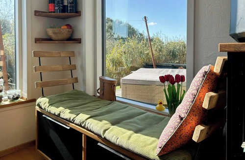 Middelfart House | Newly built tiny house with river views