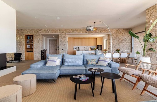 Kilada Villa | Newly constructed Luxurious Family Villa with Infinity Sunset & Tennis court!